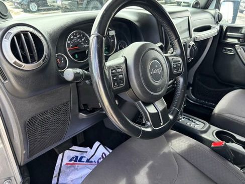 Used 2013 Jeep Wrangler Unlimited Sport AWD/4WD image 14