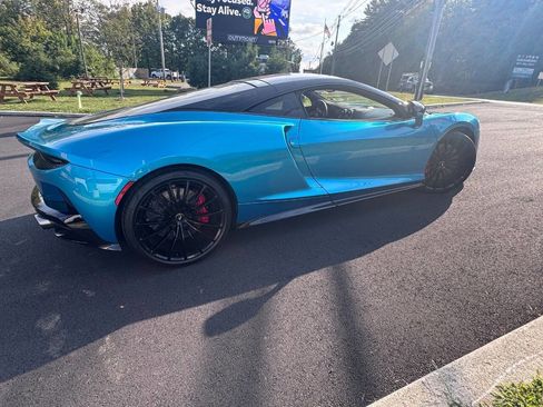 Used 2023 McLaren GT image 6