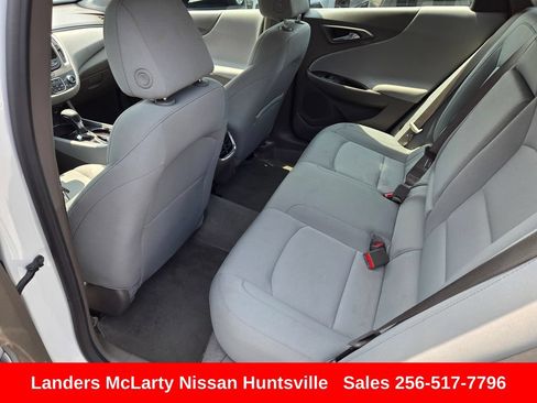 Used 2024 Chevrolet Malibu LT FWD image 14