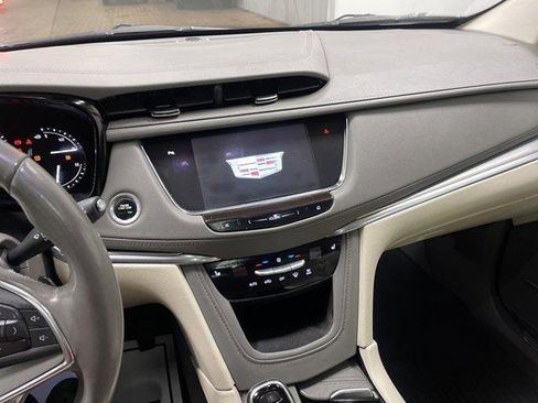 Used 2019 Cadillac XT5 Luxury AWD/4WD image 23