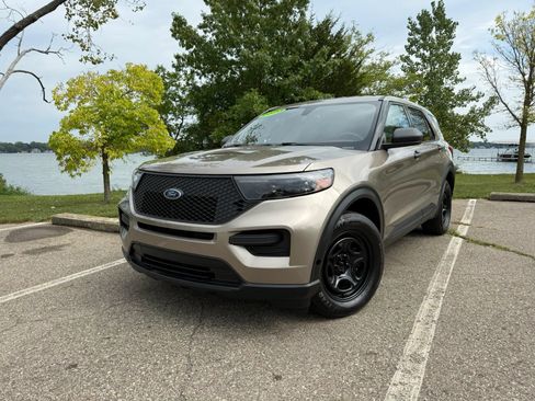 Used 2020 Ford Explorer 4WD Police Interceptor image 1