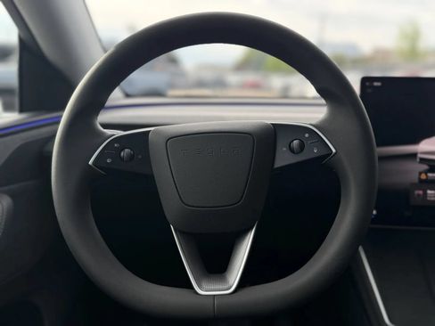 Used 2026 Tesla Model Y Long Range AWD/4WD image 20