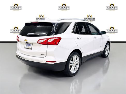 Used 2018 Chevrolet Equinox Premier image 5