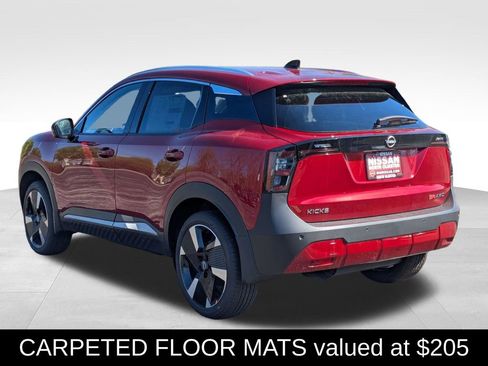 New 2026 Nissan Kicks SR w/ SR Premium Package AWD/4WD image 11