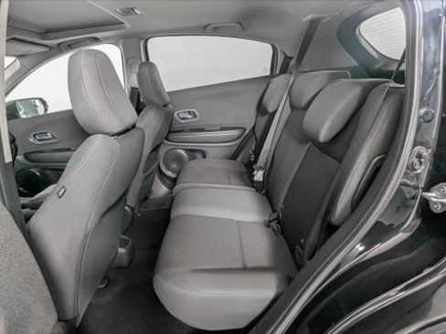 Used 2022 Honda HR-V EX image 17