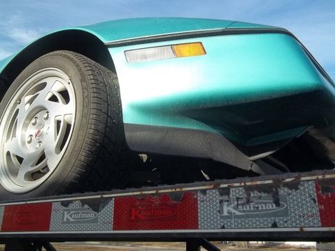 Used 1990 Chevrolet Corvette Convertible RWD image 39