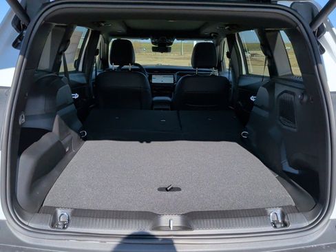 New 2026 Jeep Cherokee Overland image 46