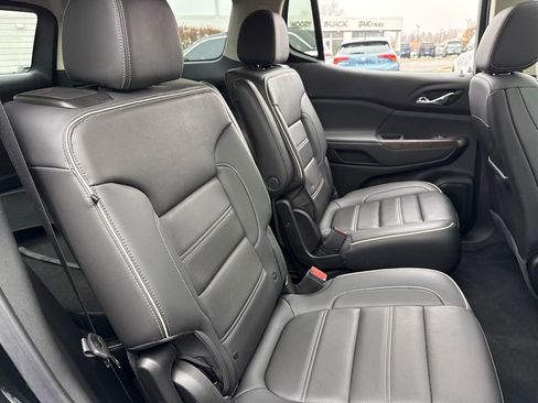 Certified 2023 GMC Acadia Denali image 36