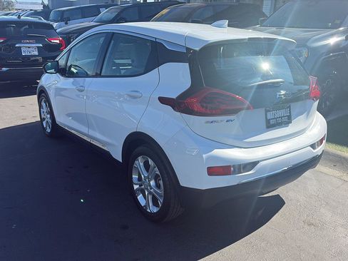 Used 2021 Chevrolet Bolt LT FWD image 20