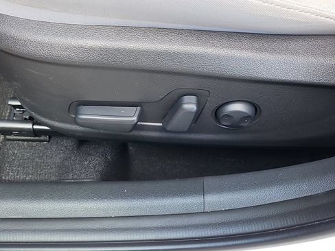 Used 2023 Hyundai Kona SEL AWD/4WD image 20