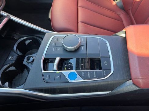 Used 2023 BMW i4 eDrive35 RWD image 25
