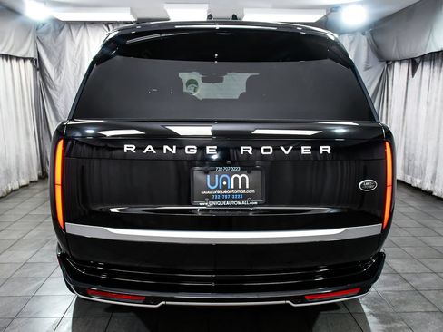 Used 2023 Land Rover Range Rover Autobiography AWD/4WD image 5