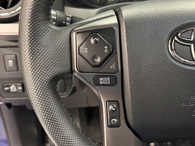 Used 2023 Toyota Tacoma TRD Sport w/ Technology Package AWD/4WD image 16