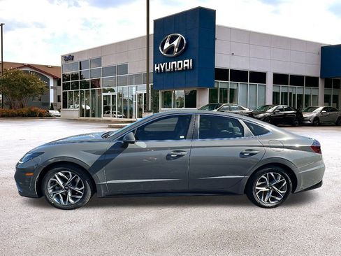 Used 2021 Hyundai Sonata SEL image 2