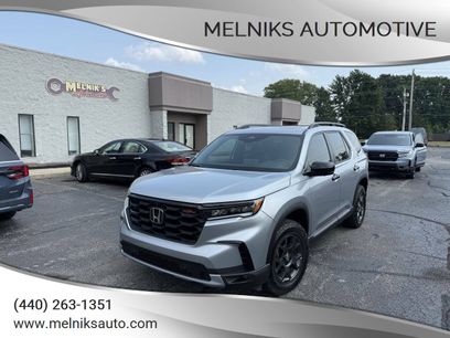 Used 2025 Honda Pilot TrailSport