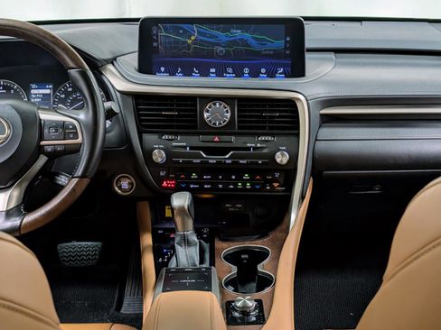 Used 2022 Lexus RX 350L FWD w/ Premium Package image 28