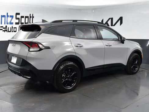 Certified 2025 Kia Sportage X-Pro AWD/4WD image 5