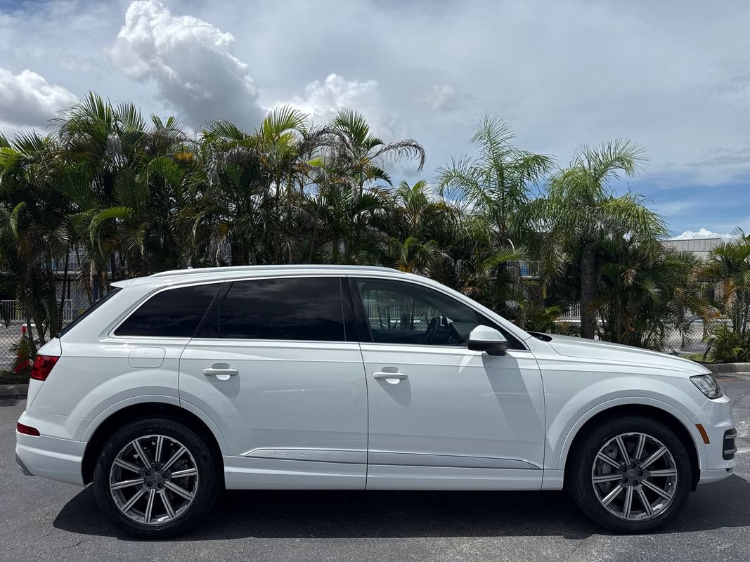 Used 2019 Audi Q7 2.0T Premium Plus w/ Premium Plus Package AWD/4WD image 6
