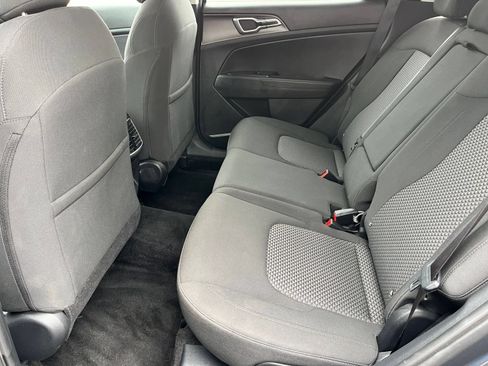 Used 2026 Kia Sportage LX AWD/4WD image 29