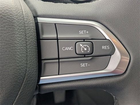 New 2026 Jeep Compass Latitude image 23