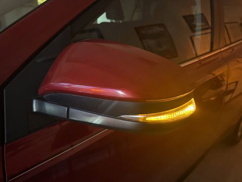 Used 2013 Toyota RAV4 XLE image 17