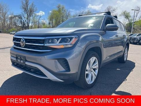 Used 2022 Volkswagen Atlas SE image 1