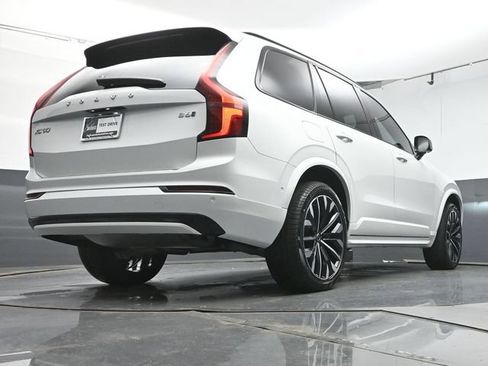 Certified 2026 Volvo XC90 B6 Ultra w/ Protection Package Premier AWD/4WD image 40