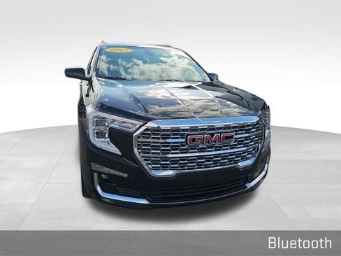 Used 2023 GMC Terrain Denali image 6