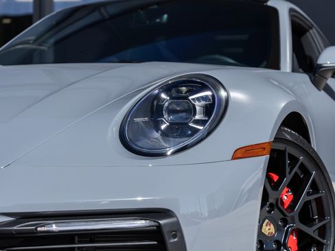 Certified 2024 Porsche 911 Carrera S image 16