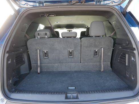 Certified 2025 Chevrolet Traverse LT image 10