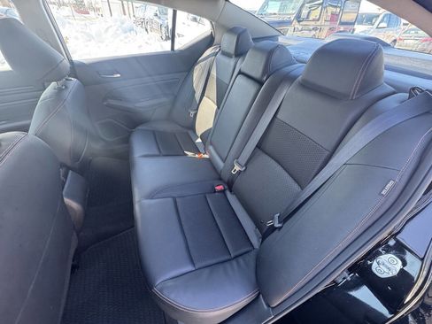 Used 2022 Nissan Altima 2.5 SR image 15