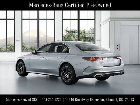 Used 2025 Mercedes-Benz E 350 Sedan image 30