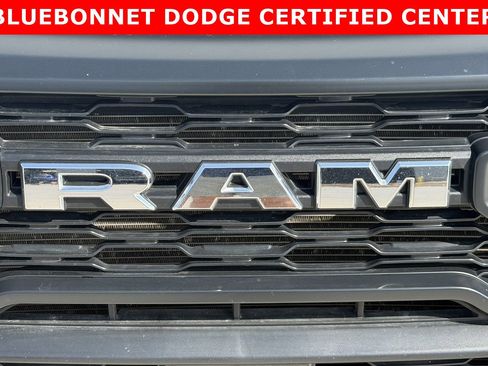 Used 2023 RAM ProMaster 2500 FWD image 5