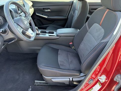Certified 2022 Nissan Sentra SR w/ Electronics Package image 17