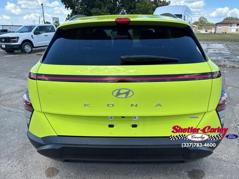 Used 2024 Hyundai Kona SEL AWD/4WD image 9