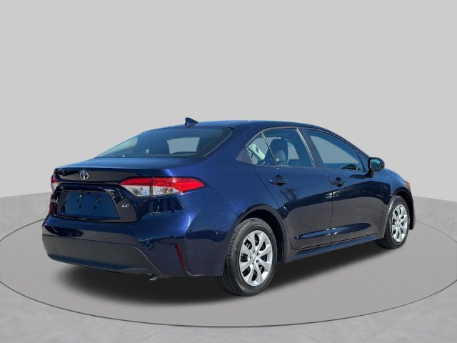 Used 2024 Toyota Corolla LE FWD image 3
