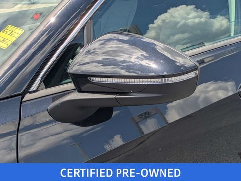Used 2025 Volkswagen Tiguan S FWD image 13