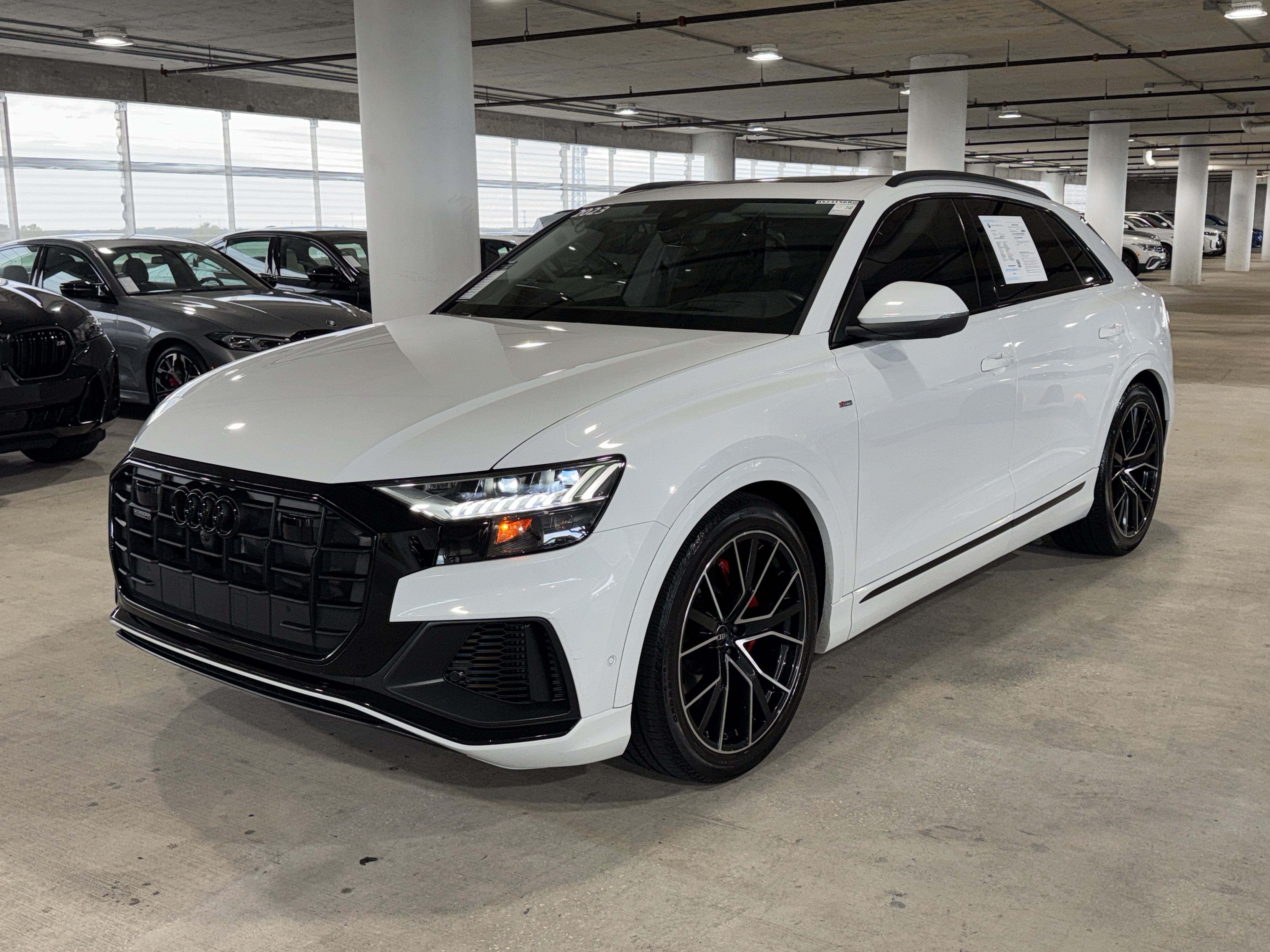 Used 2023 Audi Q8 Prestige AWD/4WD image 4