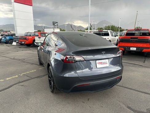 Used 2020 Tesla Model Y Long Range AWD/4WD image 8