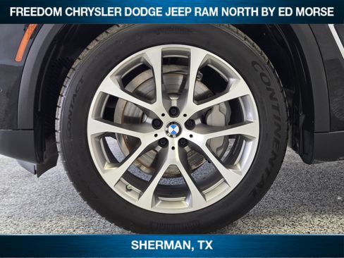 Used 2019 BMW X5 xDrive40i w/ Convenience Package AWD/4WD image 7