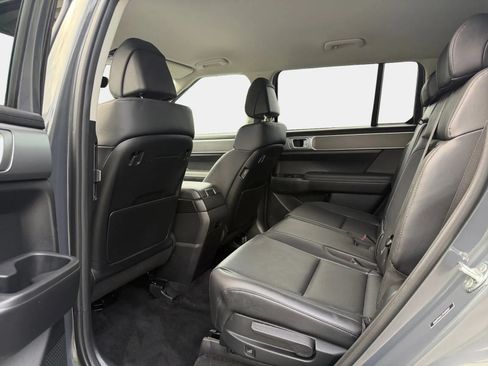 Used 2026 Hyundai Santa Fe SEL FWD image 11
