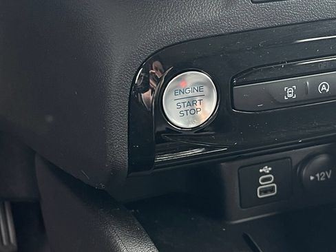 Used 2024 Ford Escape Active w/ Tech Pack #1 AWD/4WD image 15