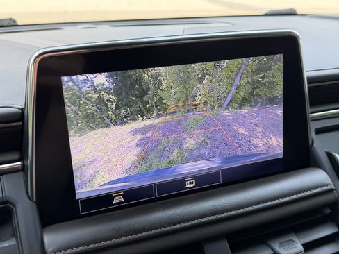 Used 2021 Chevrolet Tahoe LT RWD image 24