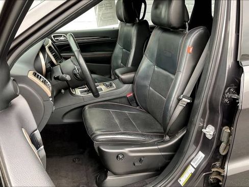 Used 2016 Jeep Grand Cherokee Limited 75th Anniversary AWD/4WD image 23