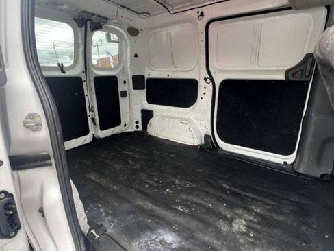 Used 2021 Nissan NV200 S w/ Back Door Glass Package FWD image 16