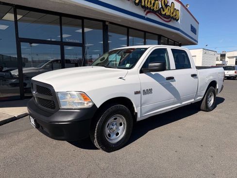 Used 2018 RAM 1500 Tradesman image 3