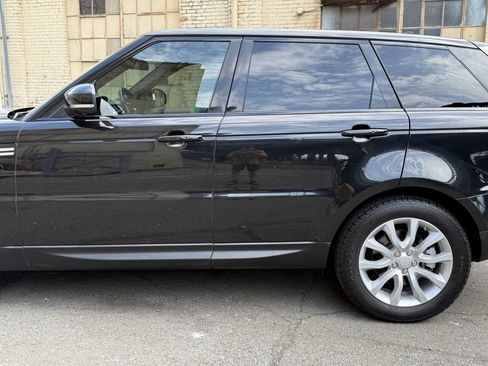 Used 2015 Land Rover Range Rover Sport HSE image 18