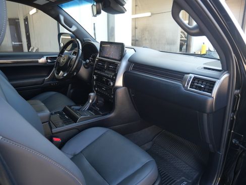Certified 2022 Lexus GX 460 Premium image 17