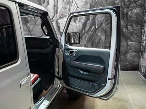 Used 2024 Jeep Wrangler Rubicon 392 image 7