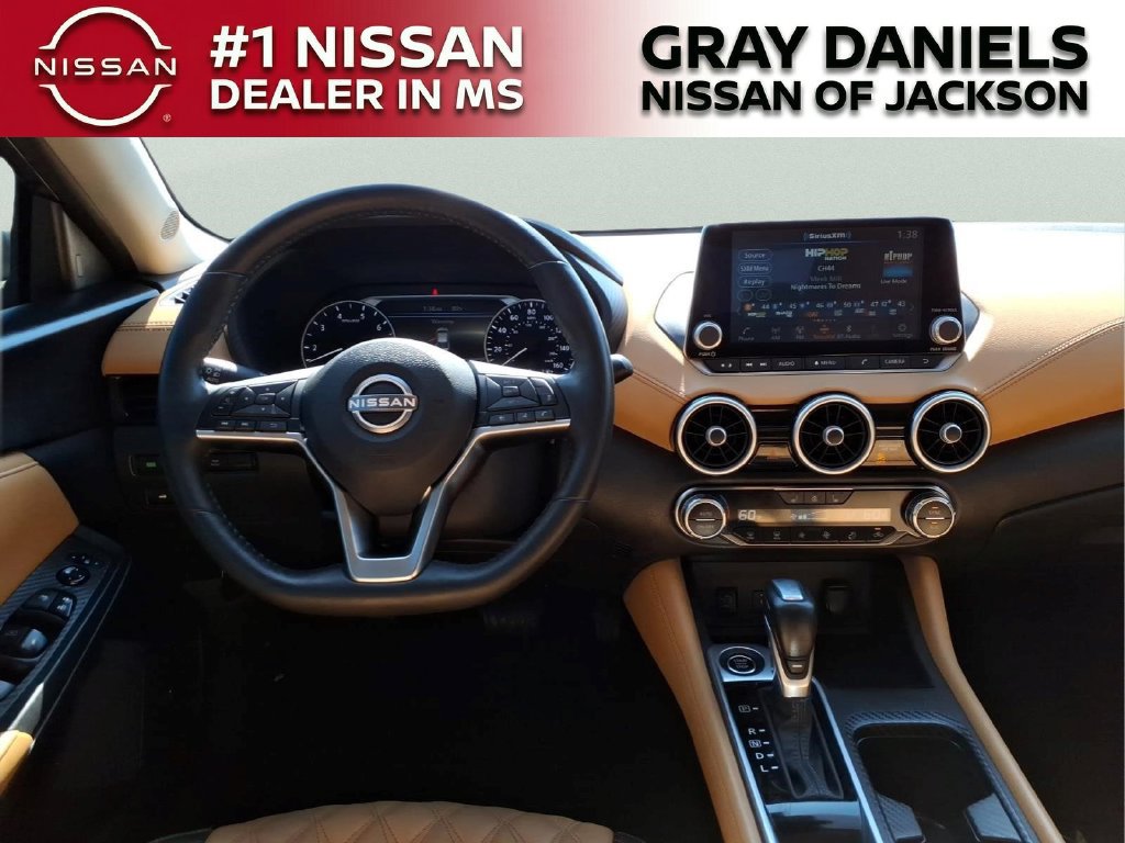Used 2024 Nissan Sentra SV w/ SV Premium Package FWD image 8